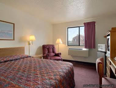 Super 8 Martinsburg Hotel Luaran gambar